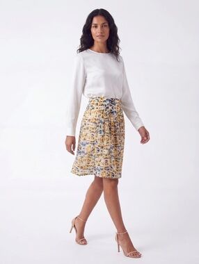 Luca Luca Made in Italy Silk Printed Skirt Size 44